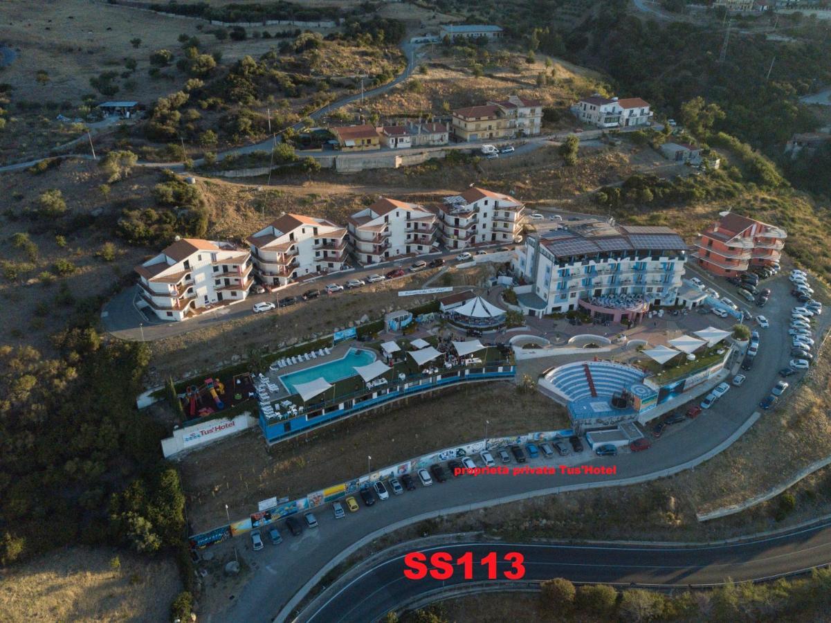 Tus'Hotel Кастель-ді-Туза Екстер'єр фото