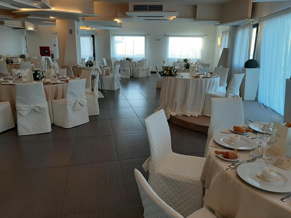 Tus'Hotel Кастель-ді-Туза Екстер'єр фото